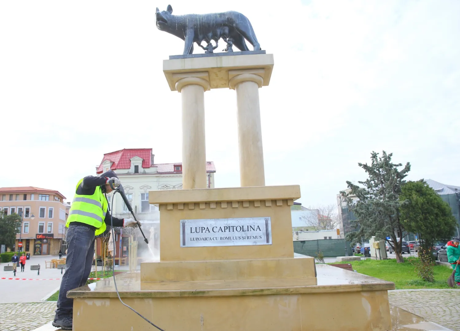 25 de statui și monumente istorice din Constanța vor fi restaurate anul acesta – foto 2