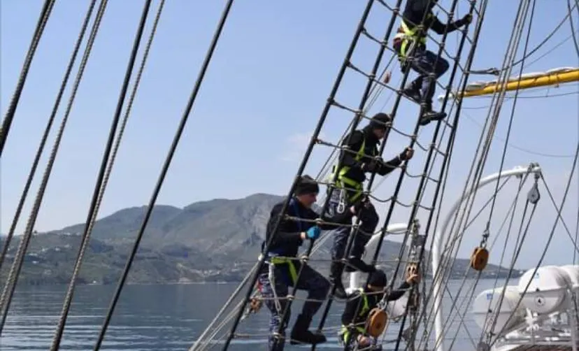 Săptămână de instrucție în forță la bordul navei-școală „Mircea” – foto 8