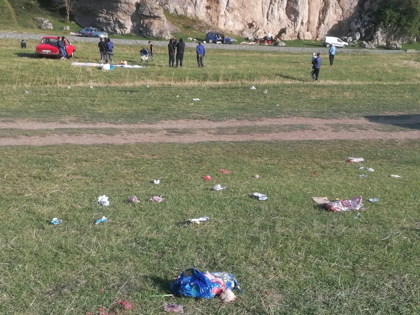 1 Mai muncitoresc, la Cheile Dobrogei – FOTOREPORTAJ – foto 6