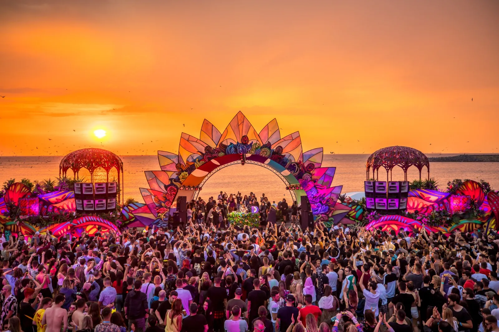 Cum funcționează sistemul de plată, check-in și acces, la festivalul Neversea 2022 – foto 3