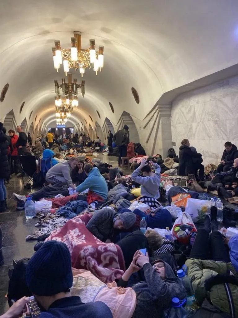 Ucraina: A trecut a patra noapte de război. Cât mai e până la prima noapte de pace? – foto 5