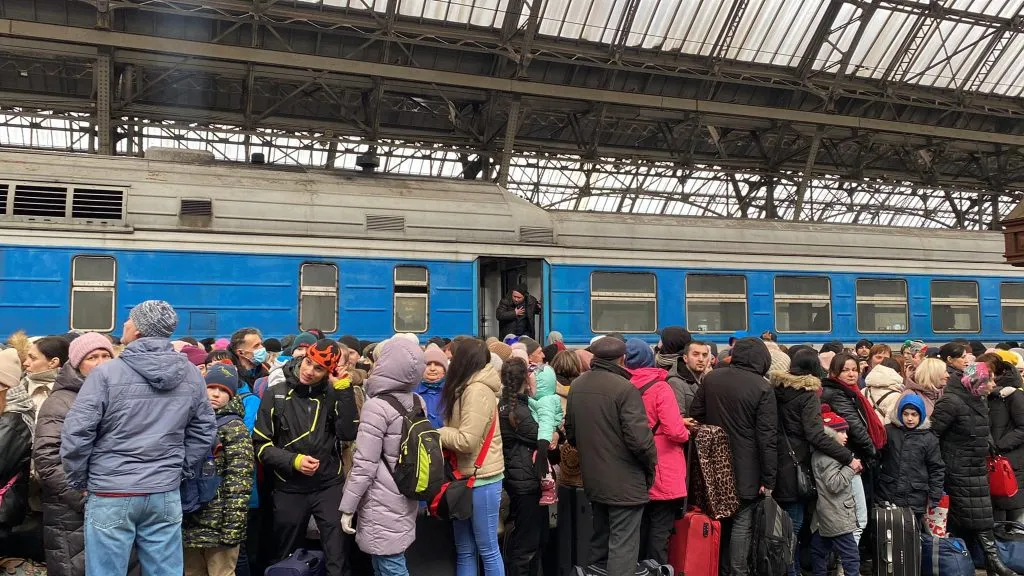 Ucraina: A trecut a patra noapte de război. Cât mai e până la prima noapte de pace? – foto 6