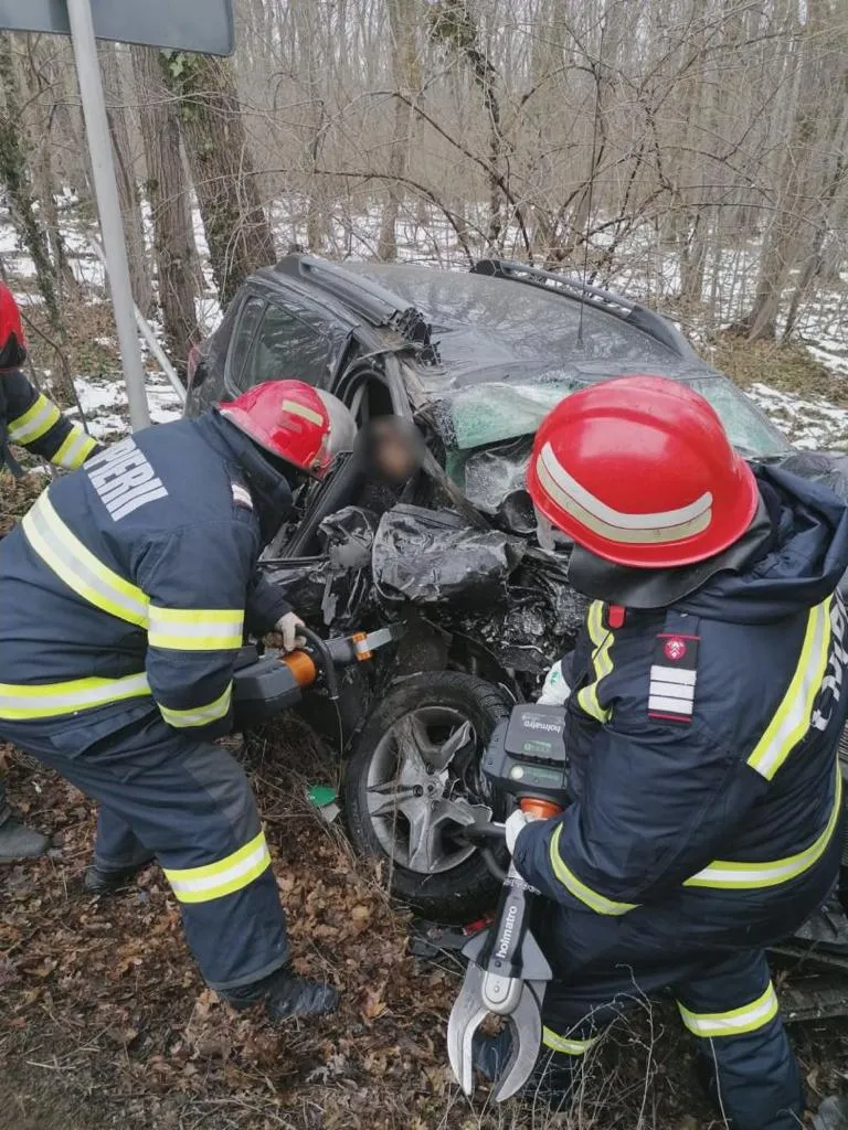 Accident mortal în județul Tulcea – foto 4