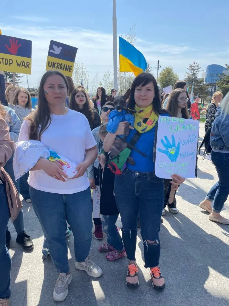 Constanța: Protest al mamelor din Ucraina față de agresiunea rusă – foto 6