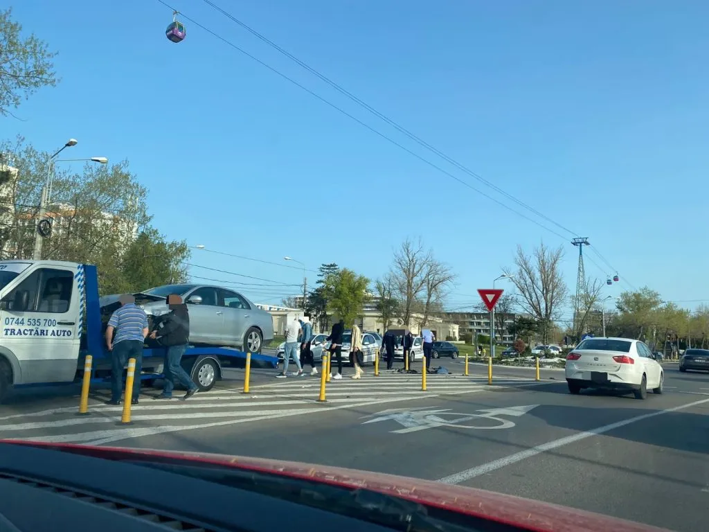 Accident rutier cu două victime în stațiunea Mamaia – foto 3