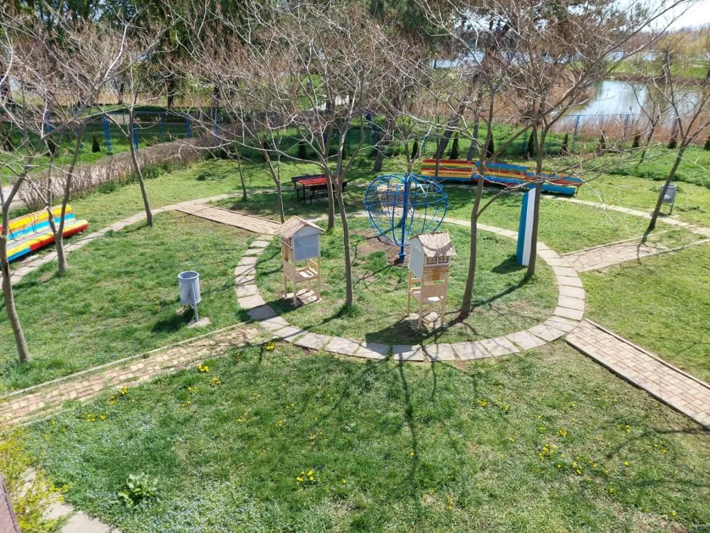 Popas de lectură în Țara Piticilor din Parcul Tăbăcărie – foto 2