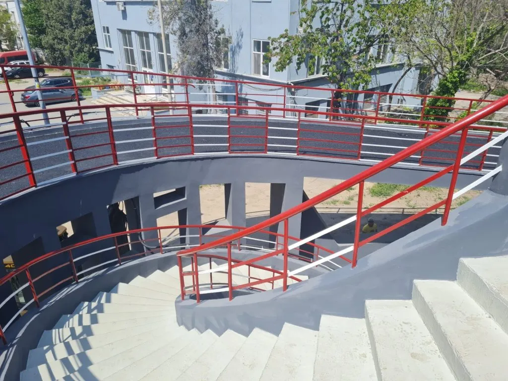 Pasarela pietonală de la Poarta 2 a fost redeschisă – foto 2