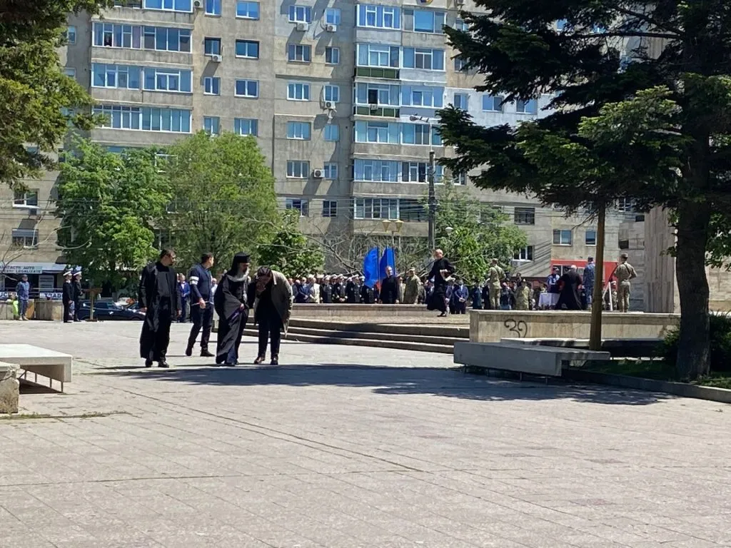 Constanța: Paradă militară în Parcul „Regina Maria” – GALERIE FOTO – foto 2