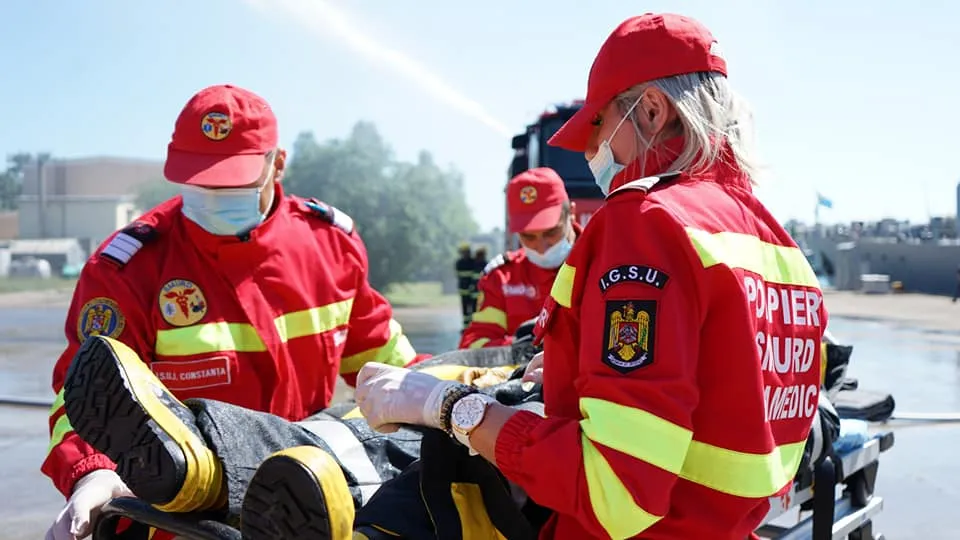 Exercițiu de apărare împotriva incendiilor, în Portul Militar Mangalia – foto 4