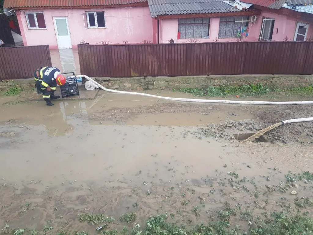 Se prelungește codul galben de ploi și vânt puternic la Tulcea. Vezi zonele afectate – foto 4