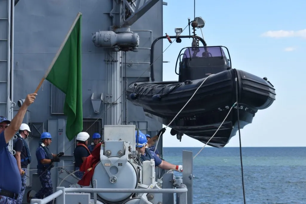 Nave militare românești, participante la Exercițiul multinațional „Breeze 22” – foto 4