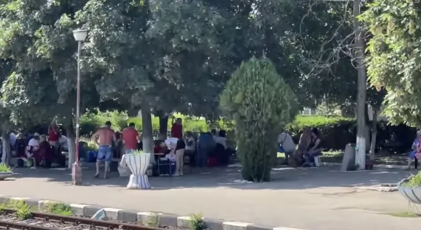 Dan Negru în gara din Eforie: „Așa arată un cod roșu de nepăsare”  – foto 2