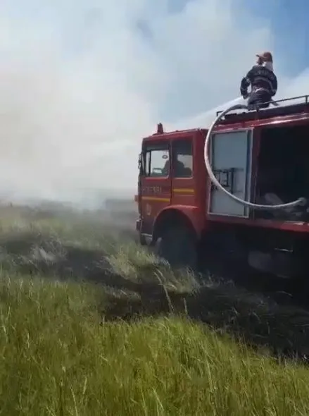 Zi de foc pentru pompierii din Măcin! – foto 2