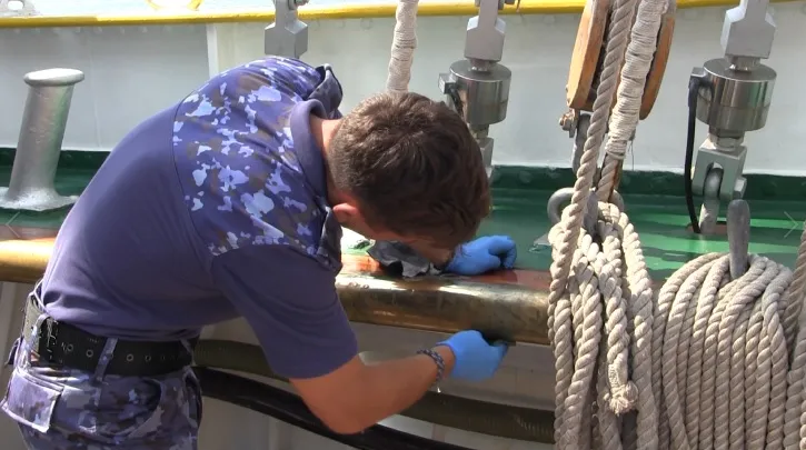 Bricul Mircea, pregătiri pentru onorul de Ziua Marinei Române – foto 4