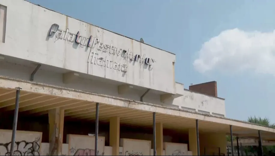 Mamaia, haos și ruine: „Am plătit 15.000 de euro pe concediu!” – foto 2