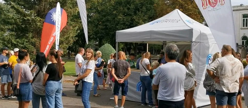 1.000 de refugiați ucraineni au primit astăzi vouchere, la Constanța (FOTO/VIDEO) – foto 4
