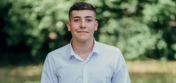 Tu ce făceai la 18 ani? Mihai se luptă să nu rămână paralizat! – foto 2