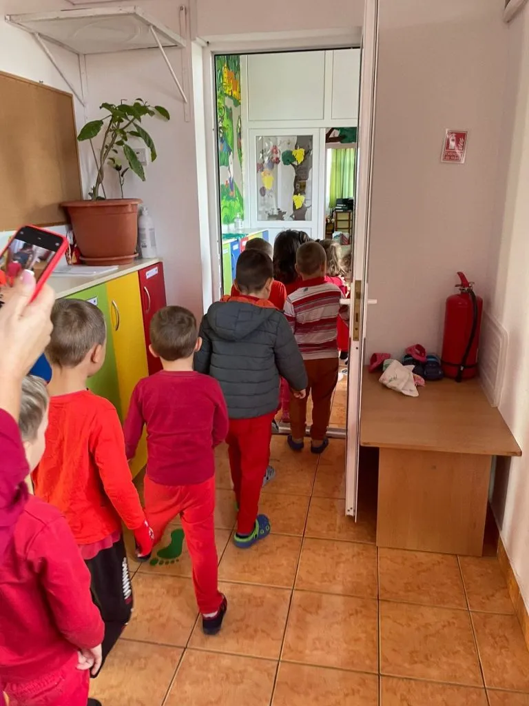 Prichindeii pompieri, lecție deschisă despre prevenirea incendiilor – foto 4