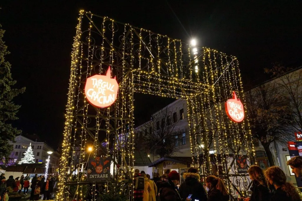 Au început să se deschidă târgurile de Crăciun din țară (FOTO)  – foto 12