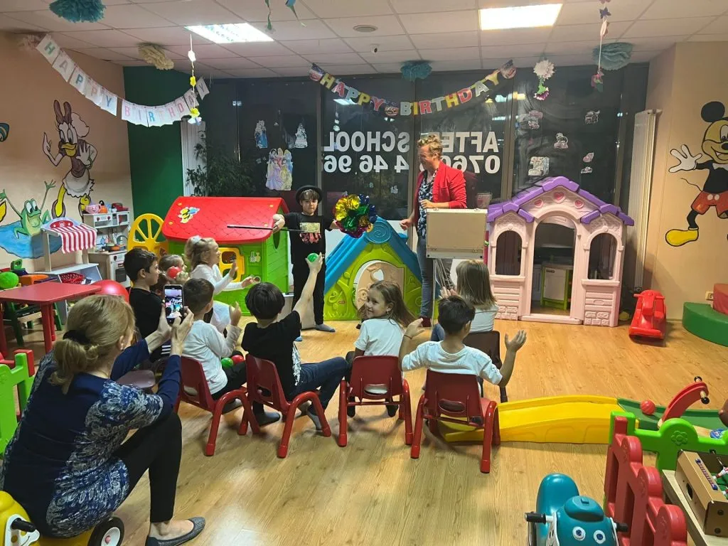 KIDS STATION – Loc de joacă, petreceri pentru copii și after-school – foto 3