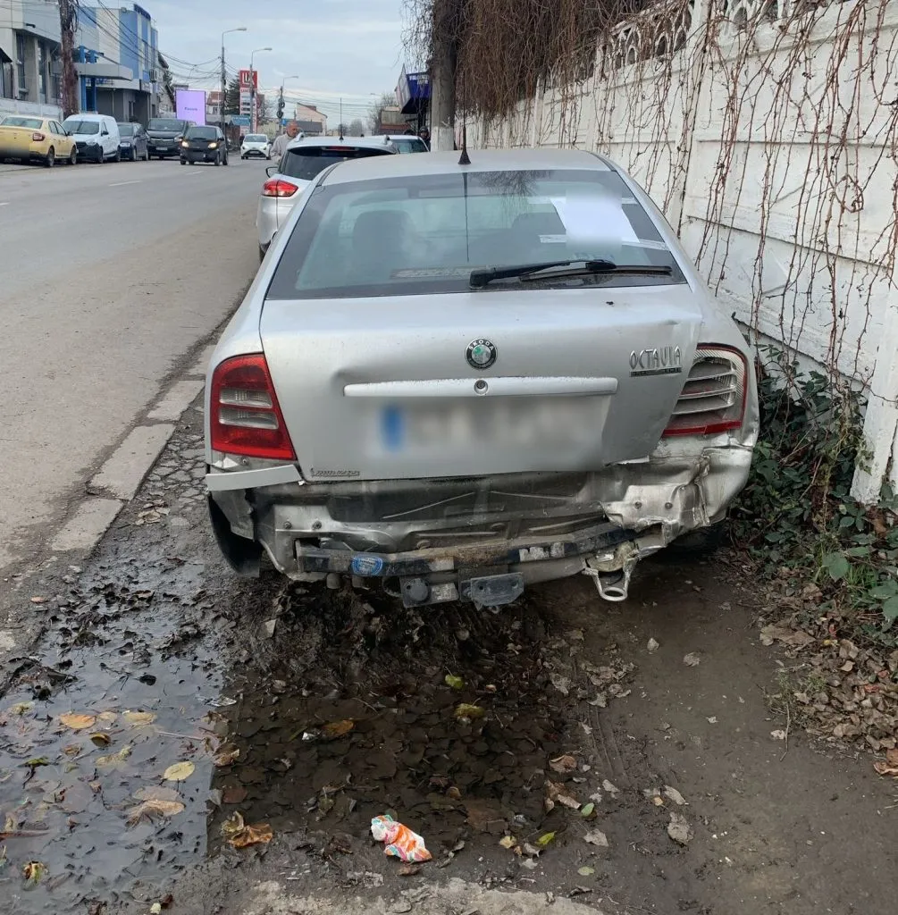 Alte 23 de autoturisme abandonate au fost ridicate – foto 2