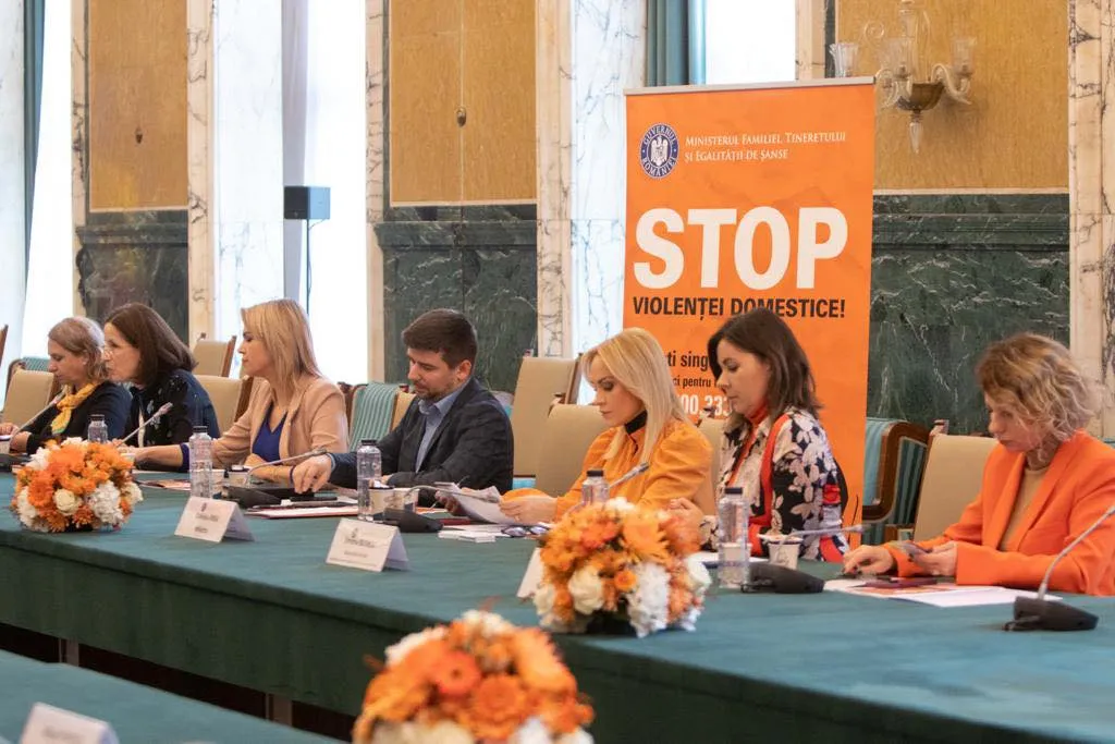 Premieră în România! A fost publicat ghidul pentru combaterea hărțuirii sexuale și morale la locul de muncă – foto 3