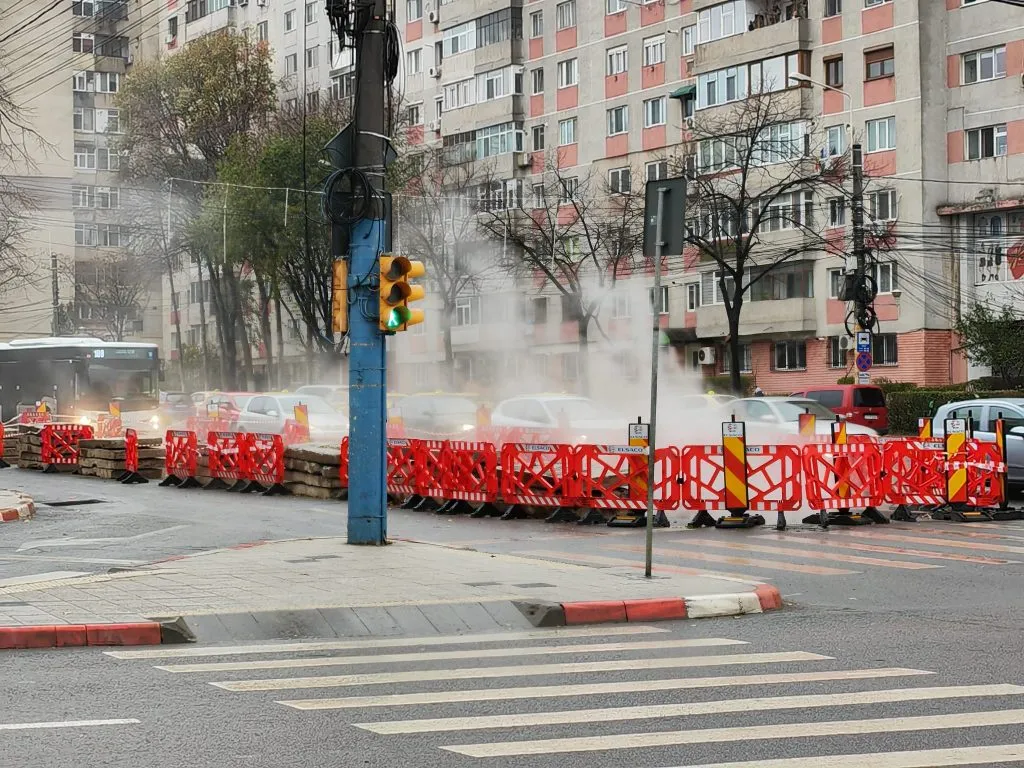 Moșule, cum vii la ghete? Treci prin șanț sau țopăi peste? – foto 3