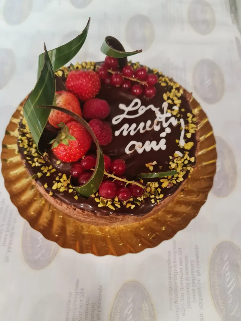 Cofetăria COLLAGE – locul cu cele mai bune prăjituri din Constanța – foto 9