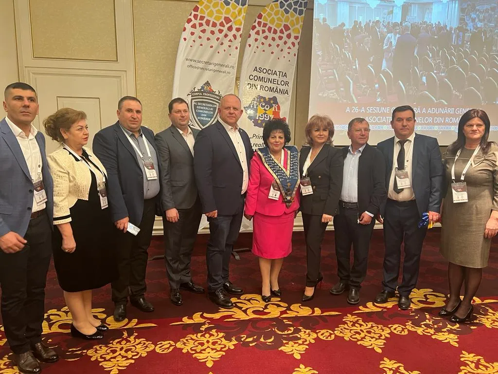 Mariana Gâju, președinta Filialei Județene Constanța a ACoR, a primit Colanul de Aur pentru activitatea anului 2022 – foto 5