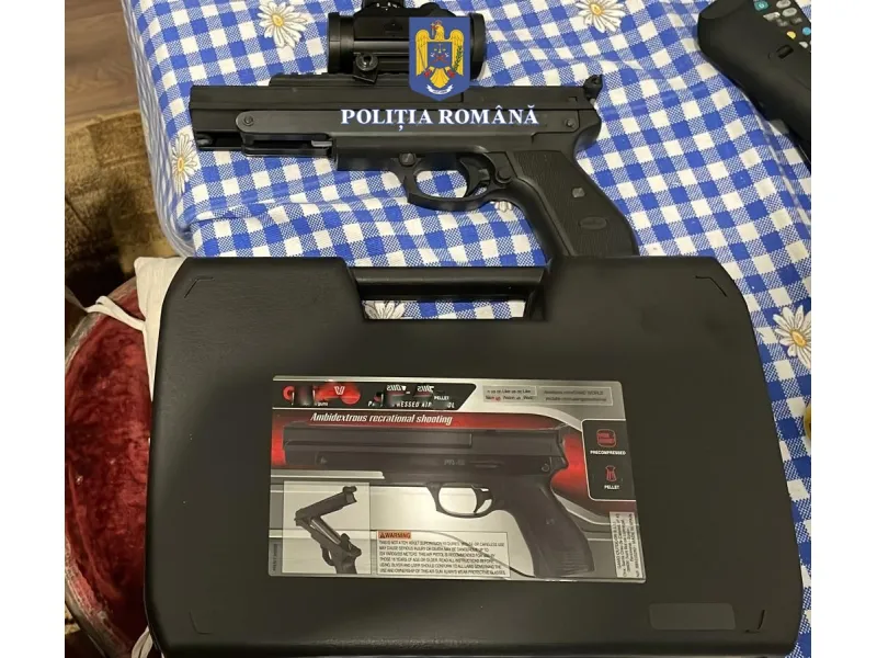 Peste 140 de mandate de percheziție domiciliară puse în aplicare de polițiști (VIDEO/FOTO) – foto 6