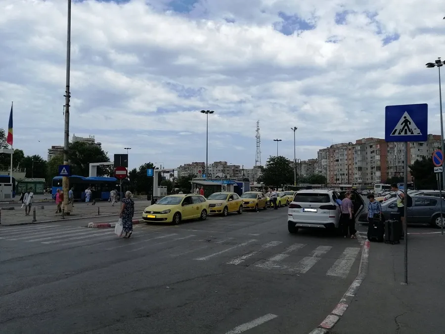Taxi, du-mă unde vrei! „Cu 20 de lei? Ia-o pe jos, boss!” – foto 3