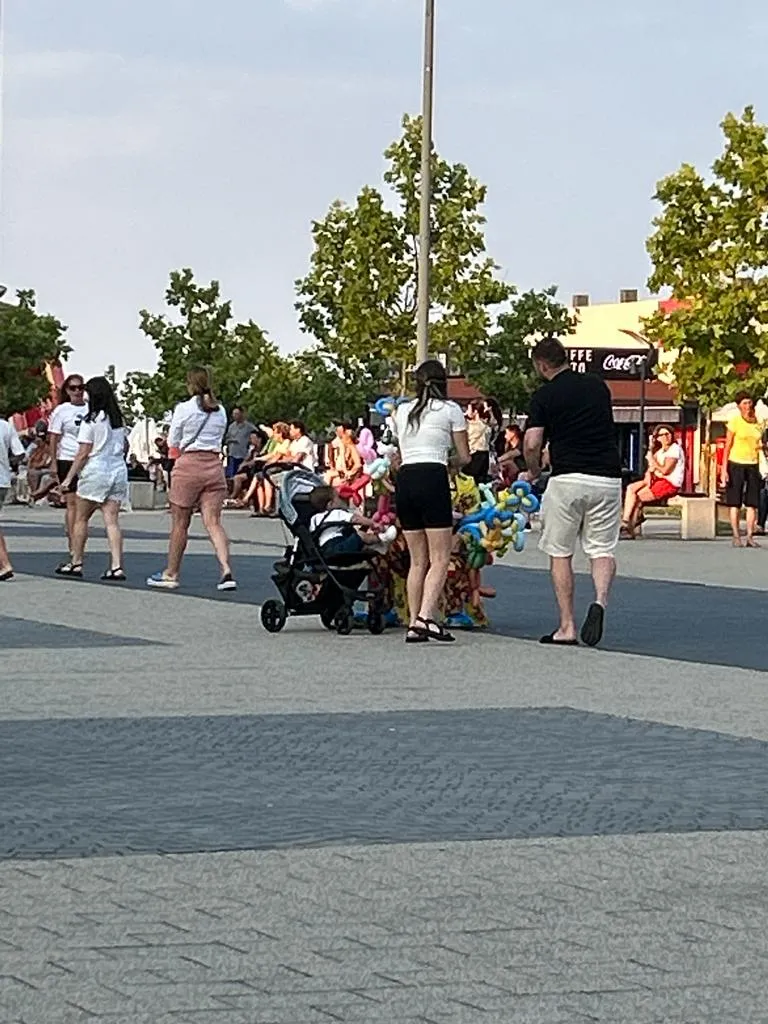 Bâlciul de Sud. Jumătate din Mamaia, încremenită în anul 2.000 (FOTO/VIDEO) – foto 9