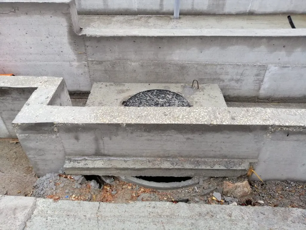 Dorel și-a băgat cizmele, la propriu, în Str. Ștefan cel Mare – foto 2