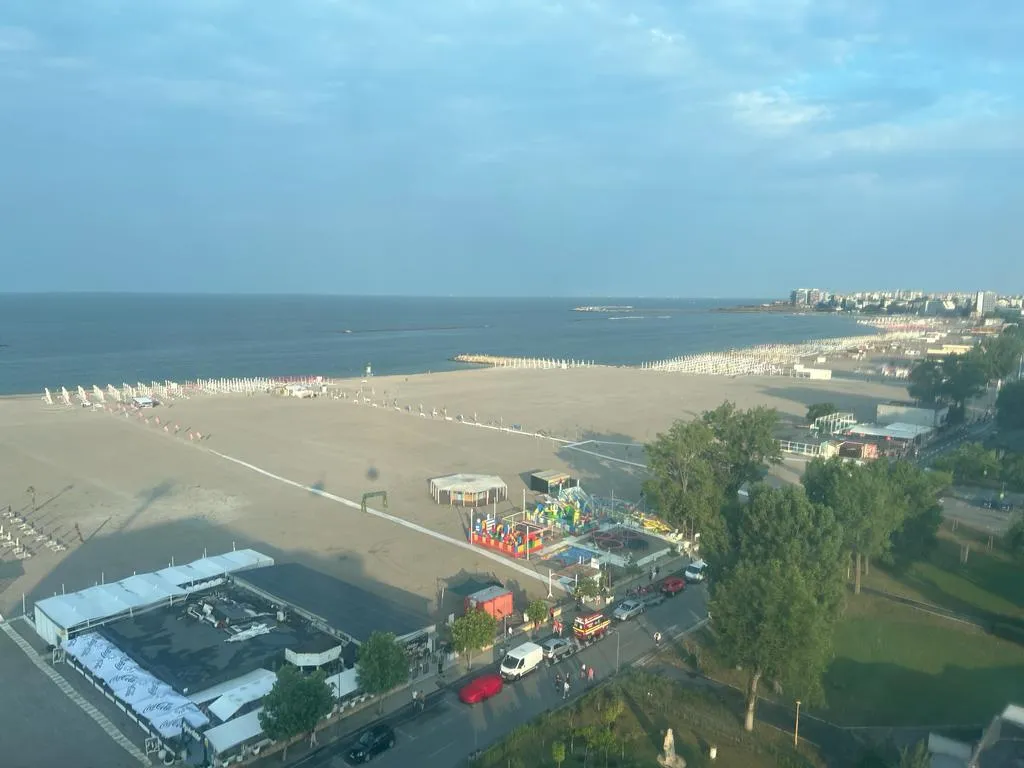 Bâlciul de Sud. Jumătate din Mamaia, încremenită în anul 2.000 (FOTO/VIDEO) – foto 5