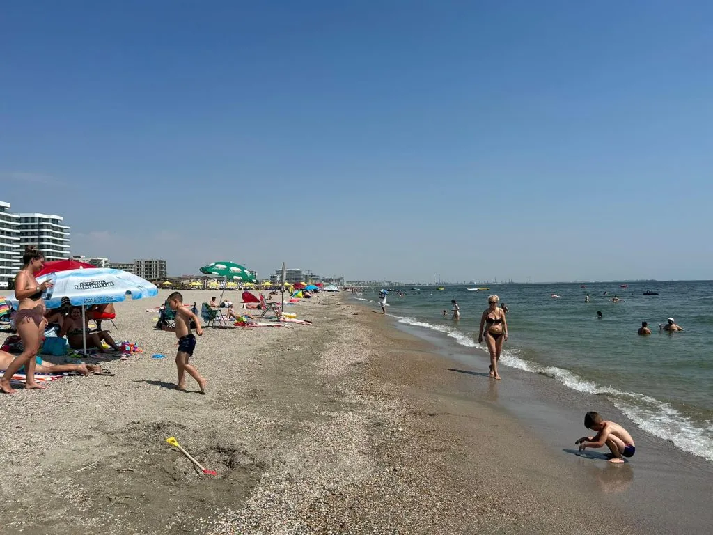 Cu cearșaful în apă, dacă se poate…  – foto 3