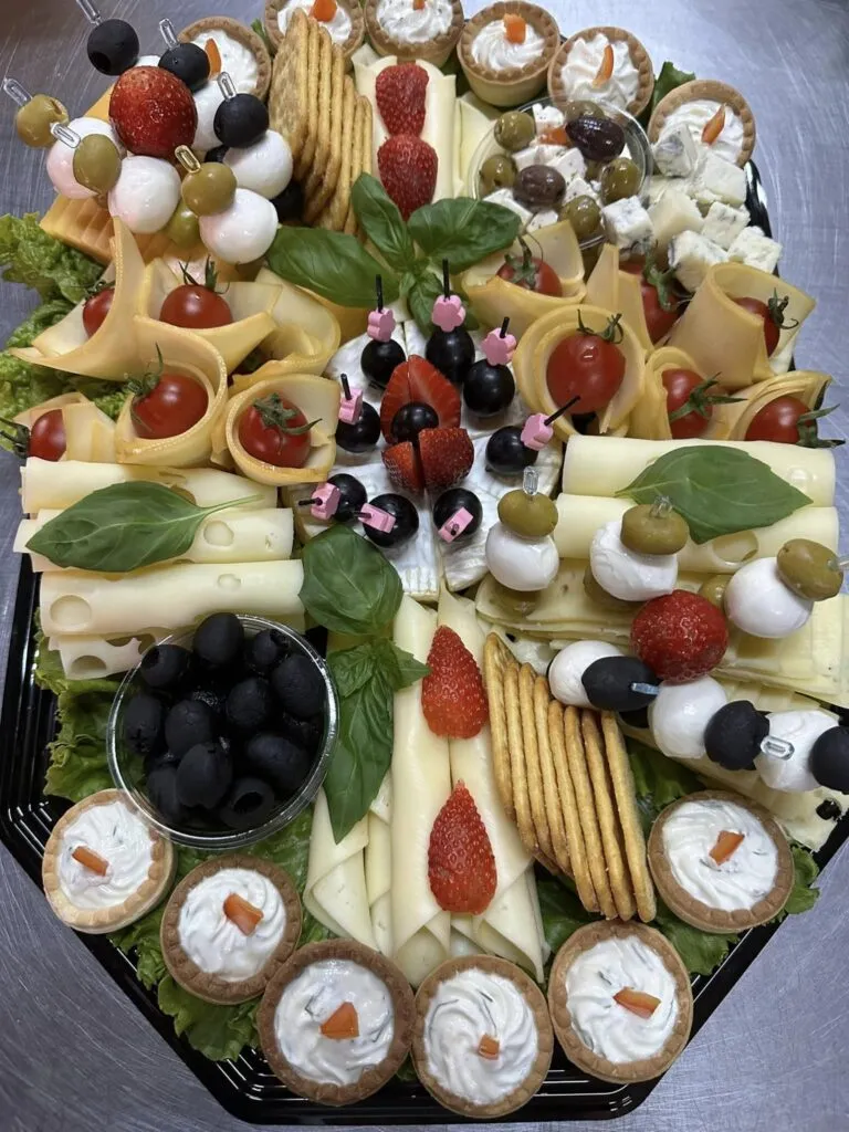 Platouri aperitive Krystyana, o experiență culinară desăvârșită – foto 12