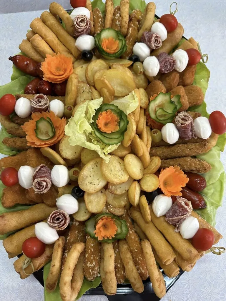 Platouri aperitive Krystyana, o experiență culinară desăvârșită – foto 11