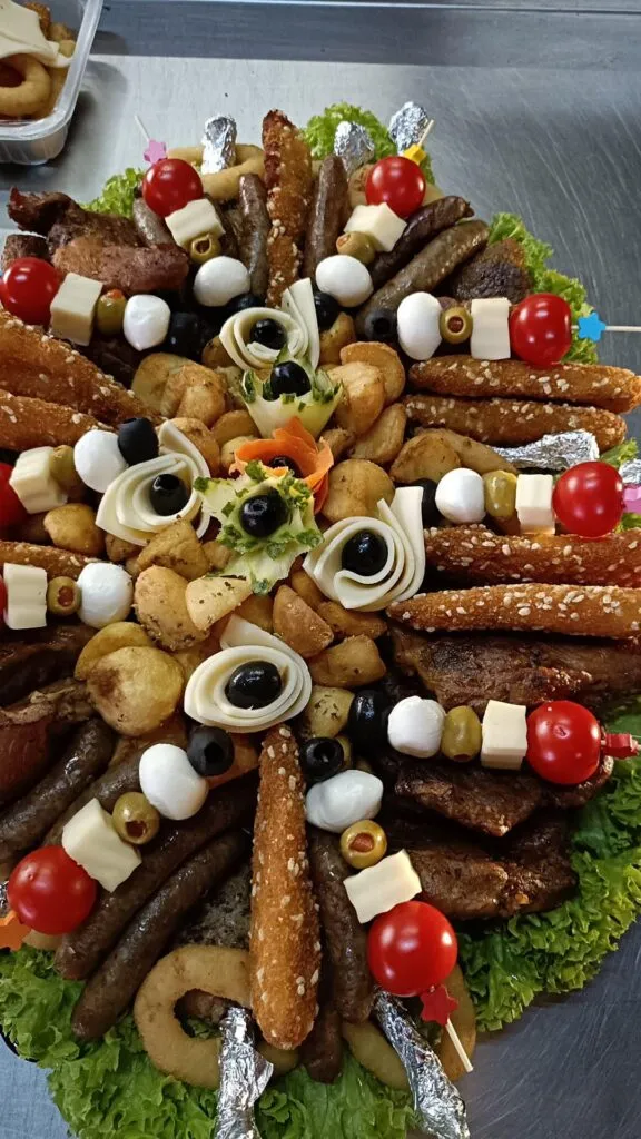Platouri aperitive Krystyana, o experiență culinară desăvârșită – foto 6