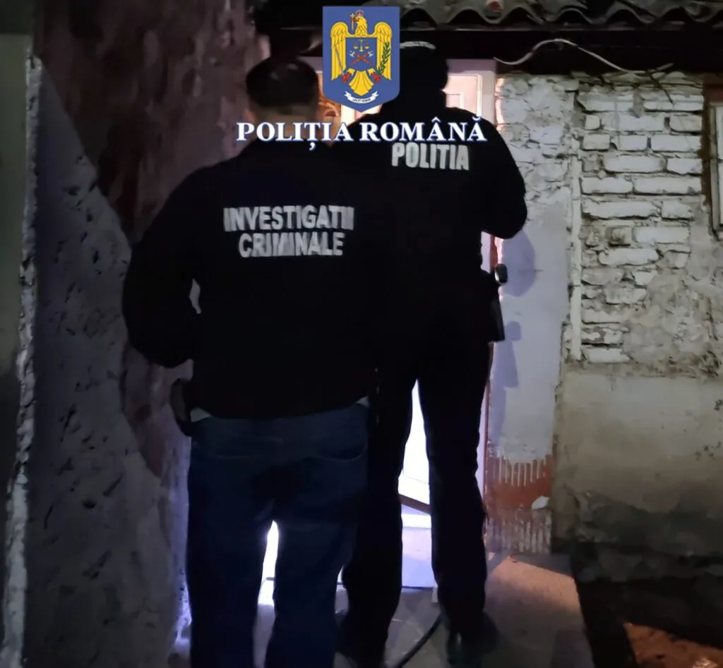 Percheziții în Constanța și Agigea, într-un dosar penal de furt calificat (VIDEO/FOTO) – foto 4