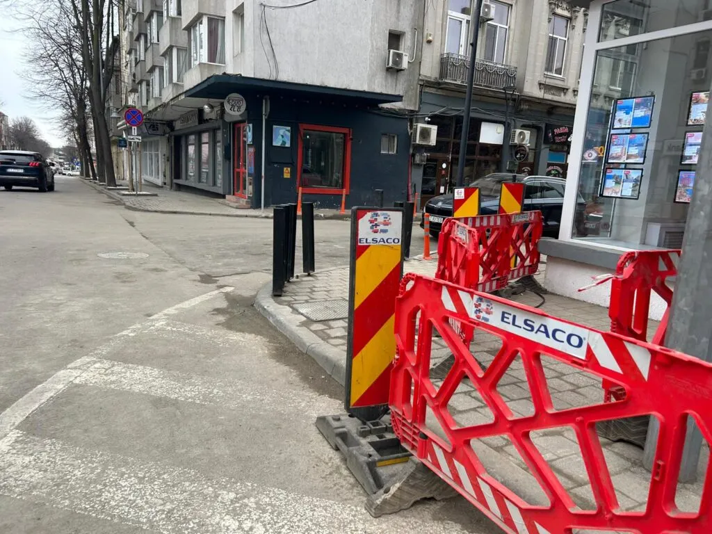 Capcaniada de Constanța, faza la pas. Și, cum vă mai descurcați prin oraș când mergeți pe jos? (FOTO) – foto 4