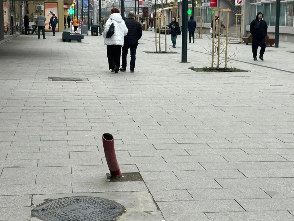 Capcaniada de Constanța, faza la pas. Și, cum vă mai descurcați prin oraș când mergeți pe jos? (FOTO) – foto 9