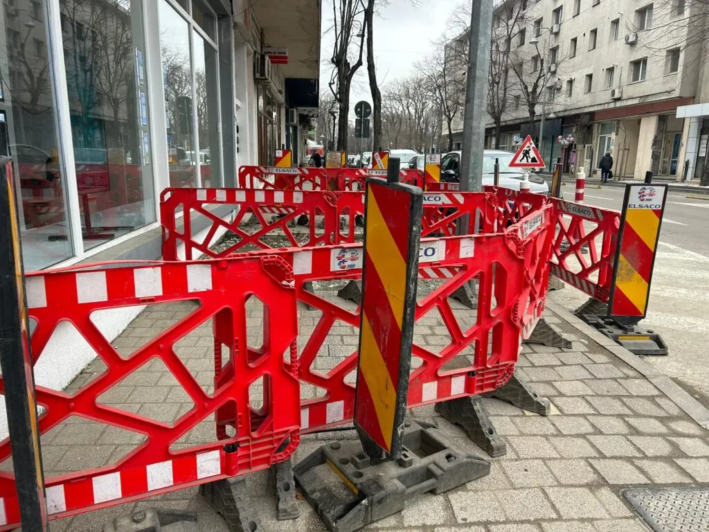 Capcaniada de Constanța, faza la pas. Și, cum vă mai descurcați prin oraș când mergeți pe jos? (FOTO) – foto 3