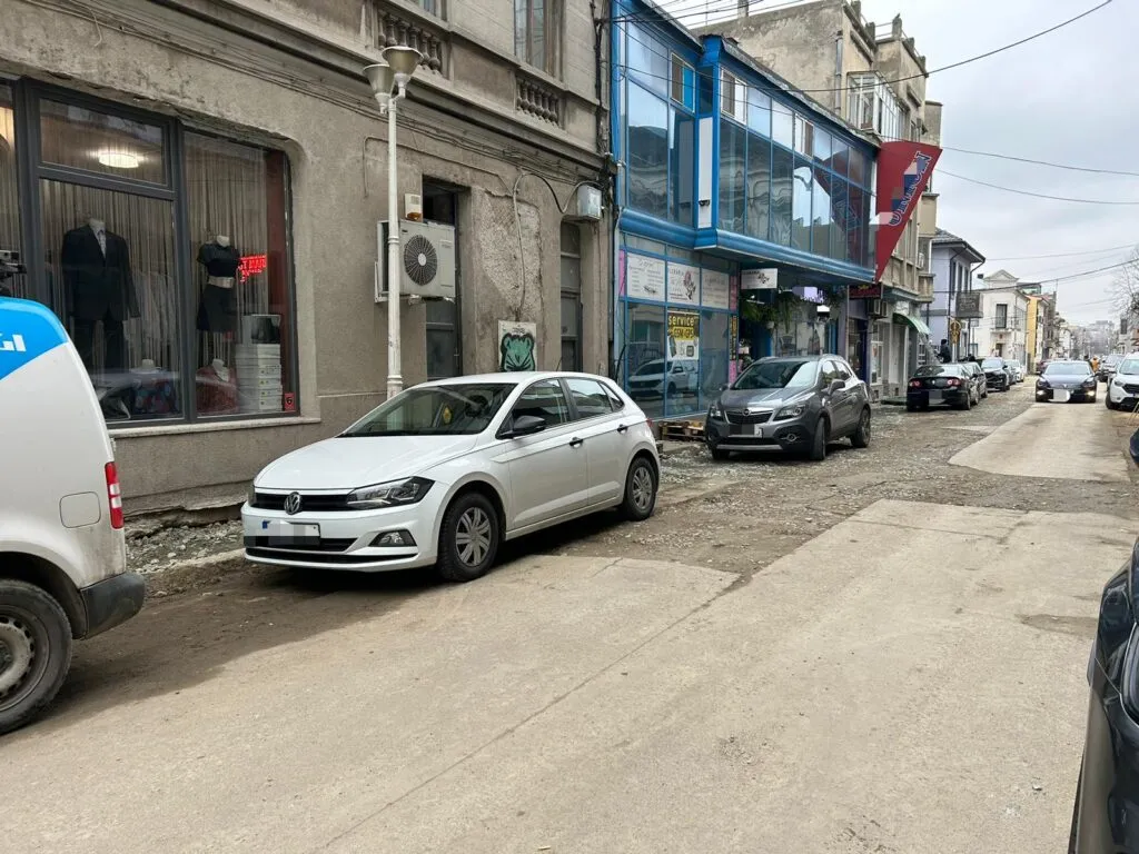Capcaniada de Constanța, faza la pas. Și, cum vă mai descurcați prin oraș când mergeți pe jos? (FOTO) – foto 5