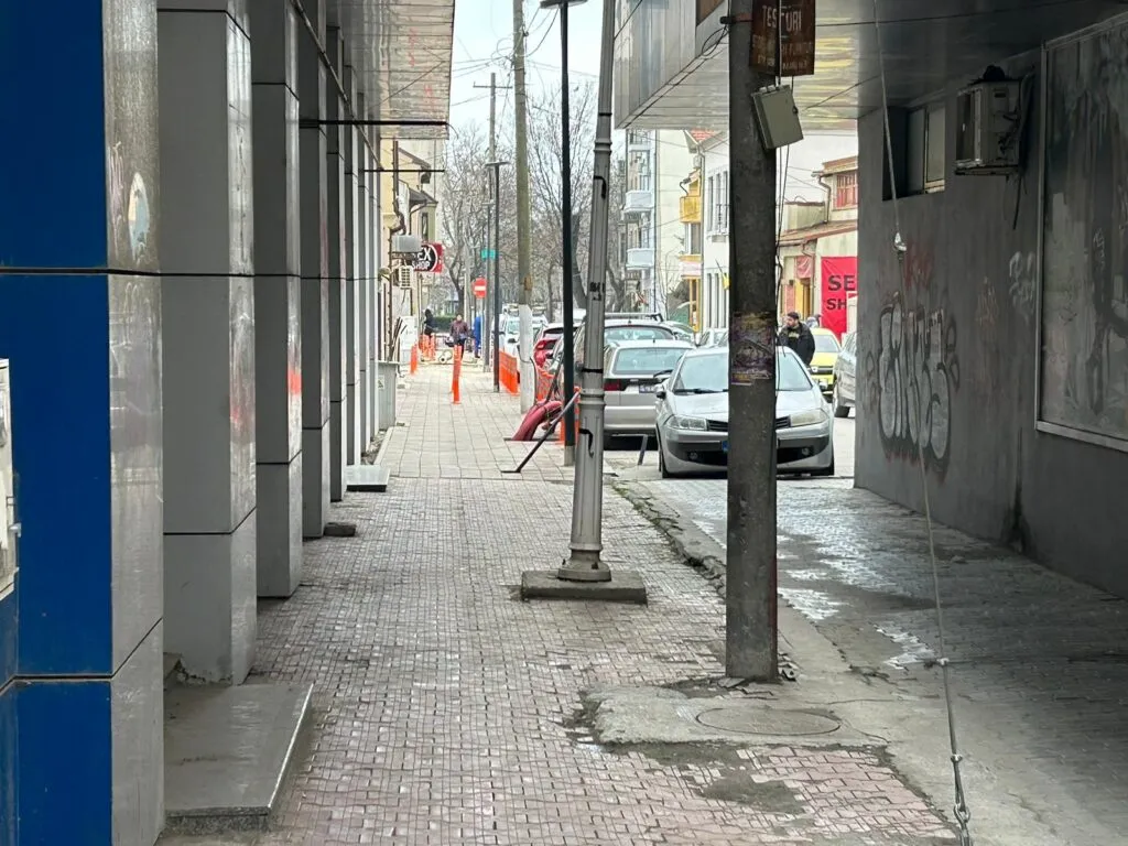 Capcaniada de Constanța, faza la pas. Și, cum vă mai descurcați prin oraș când mergeți pe jos? (FOTO) – foto 10