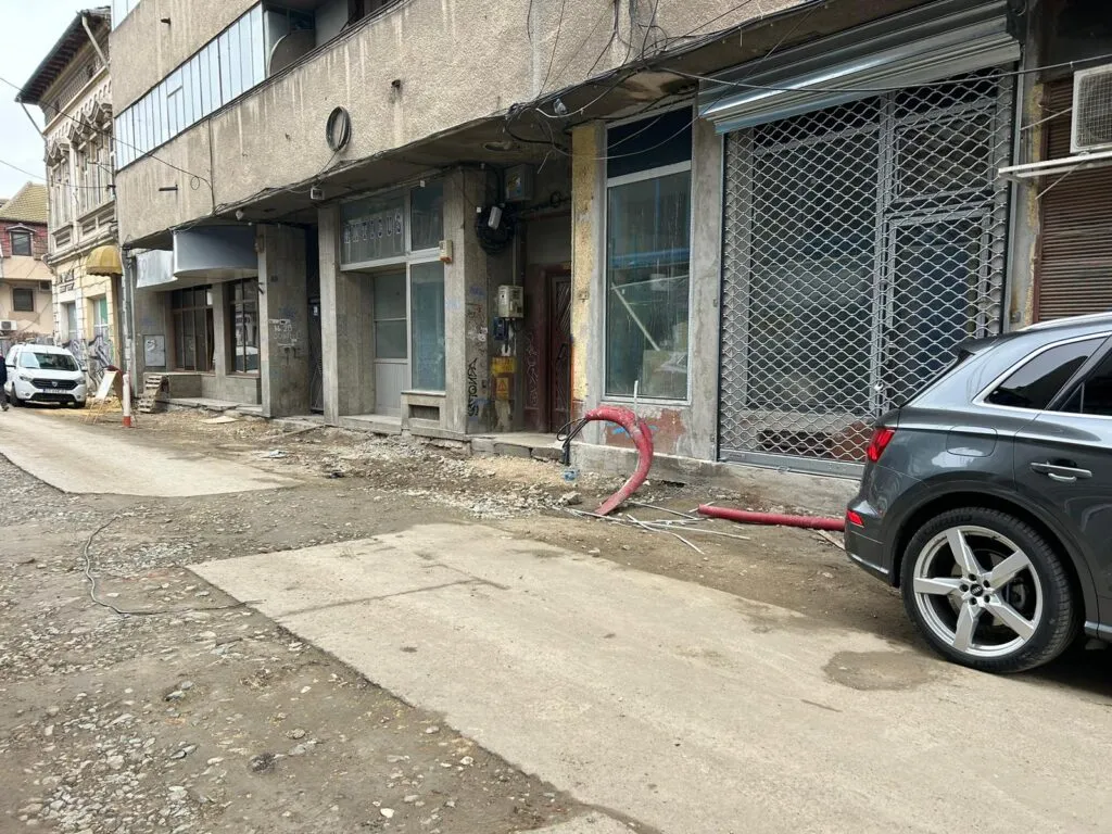 Capcaniada de Constanța, faza la pas. Și, cum vă mai descurcați prin oraș când mergeți pe jos? (FOTO) – foto 6