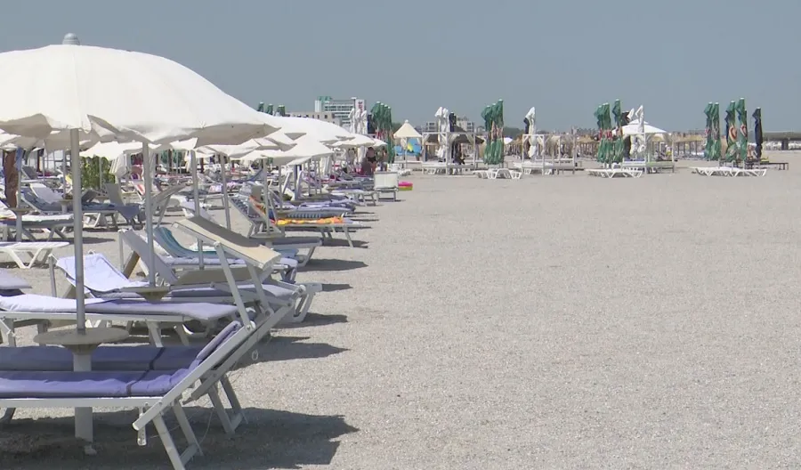 Guvernul a aprobat strategia de dezvoltare a turismului. Printre obiective, atragerea turiştilor cu buget peste medie şi creşterea sejururilor