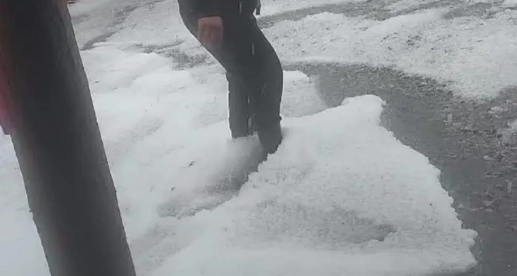Peisaj ireal pe Transalpina, în miez de vară (FOTO)  – foto 3