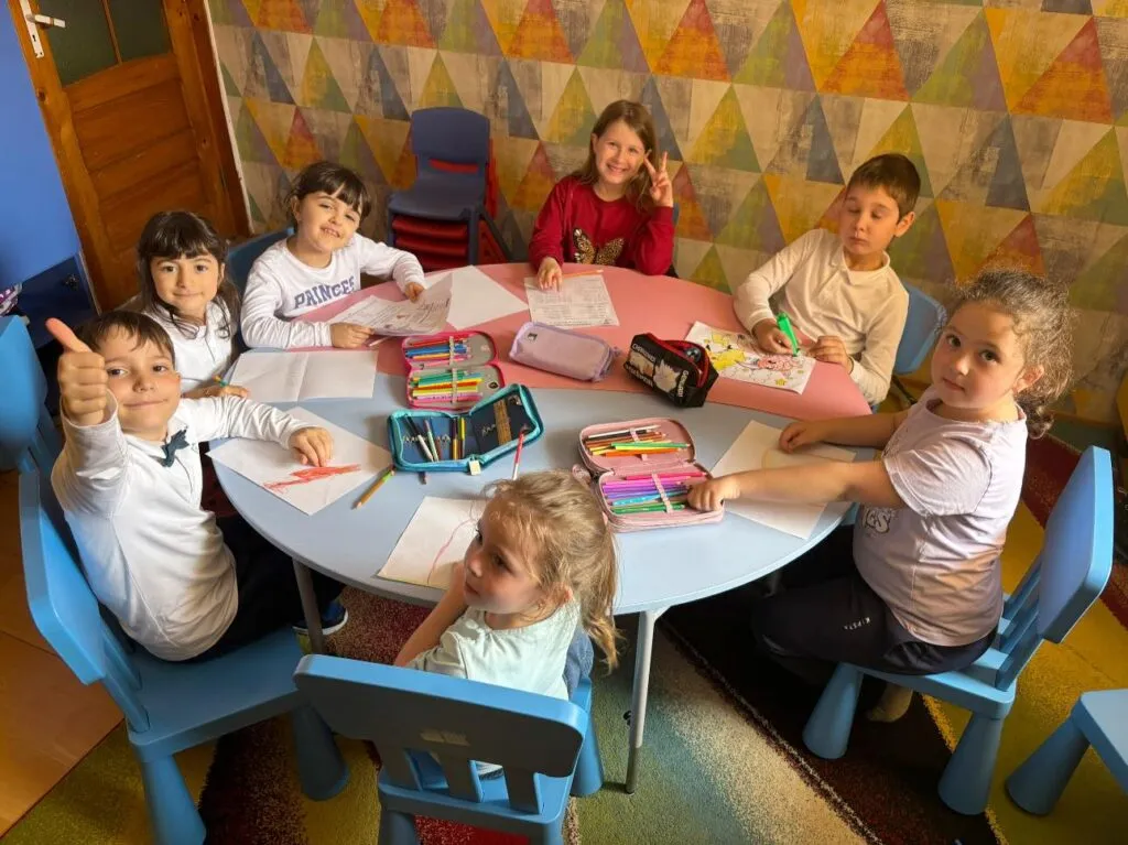 Oferă-i copilului tău o experiență inedită, la Sunshine Kids – școală de vară și afterschool – foto 3