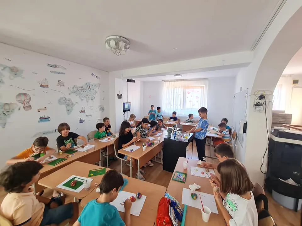 Oferă-i copilului tău o experiență inedită, la Sunshine Kids – școală de vară și afterschool – foto 9