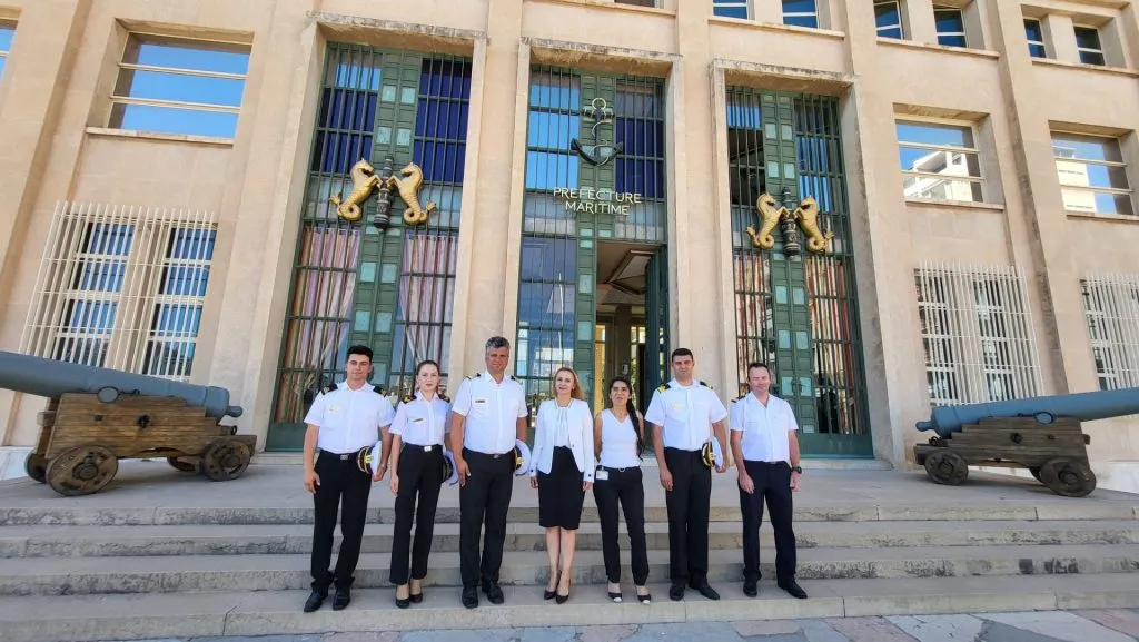 Recepţie oficială şi diplomaţie navală la bordul Navei-Şcoală „Mircea”, în portul La Seyne sur Mer din Toulon – foto 3